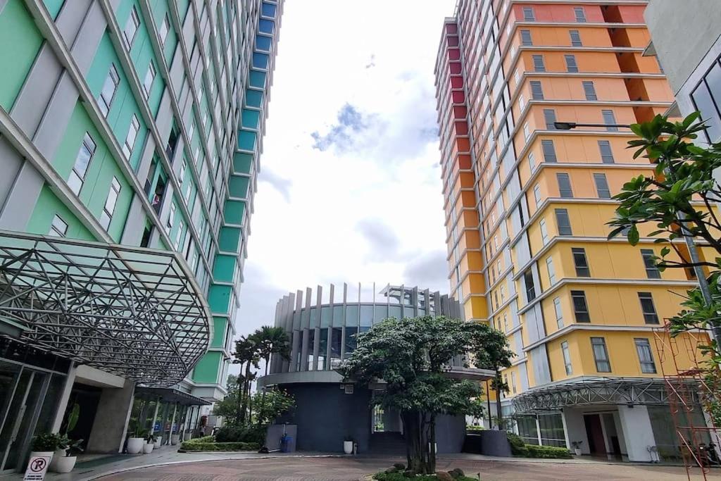 Pejaten Park 1br Latte W/ Netflix Apartemen