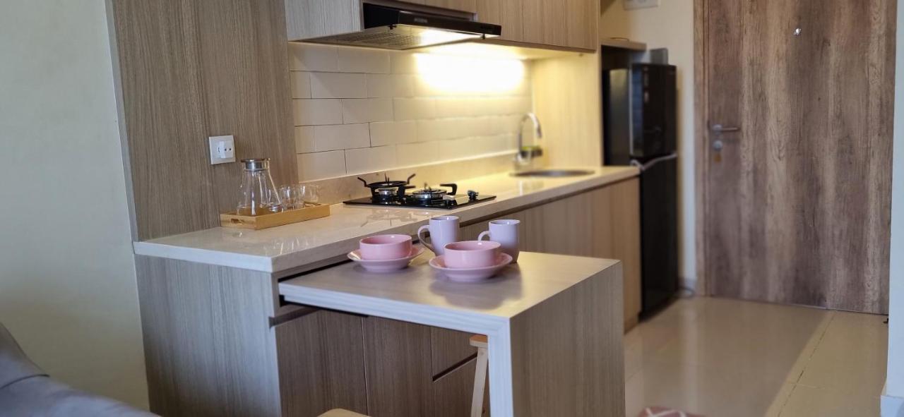Pejaten Park 1br Latte W/ Netflix Apartemen *